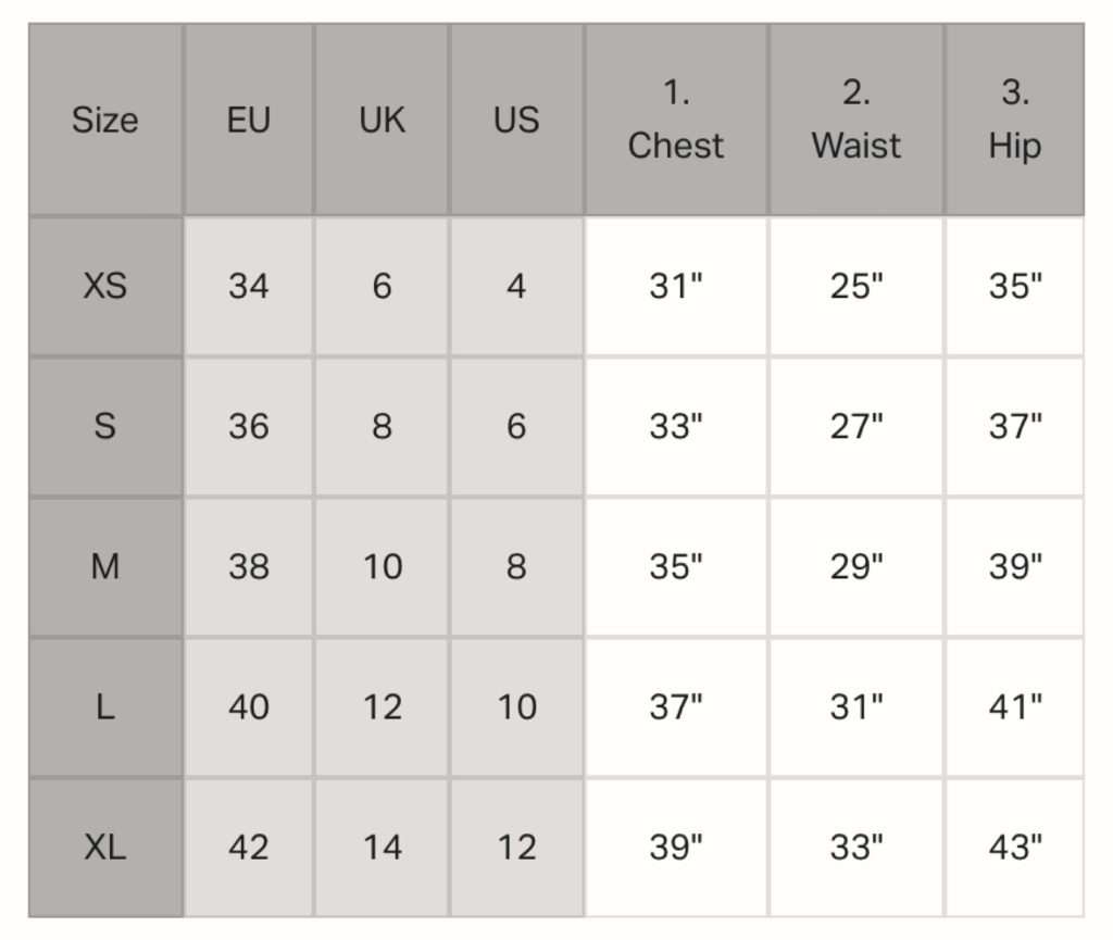 A comprehensive clothing size conversion chart for women's t-shirts.